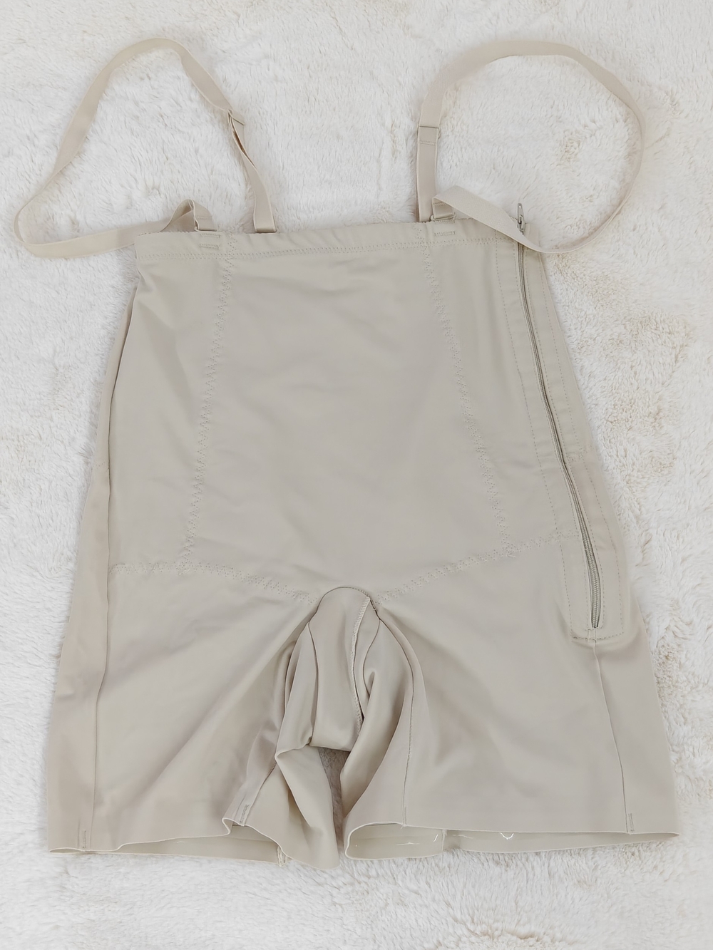 Motif High-Waist Sculpting Shorts Extra Small Beige